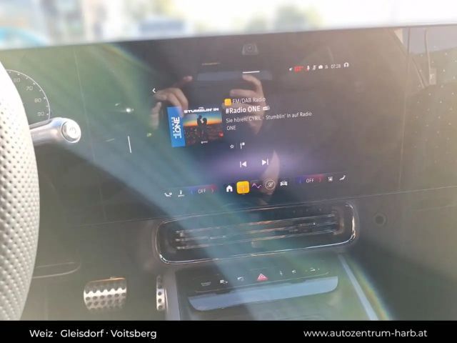 Mercedes-Benz CLA 350 4MATIC