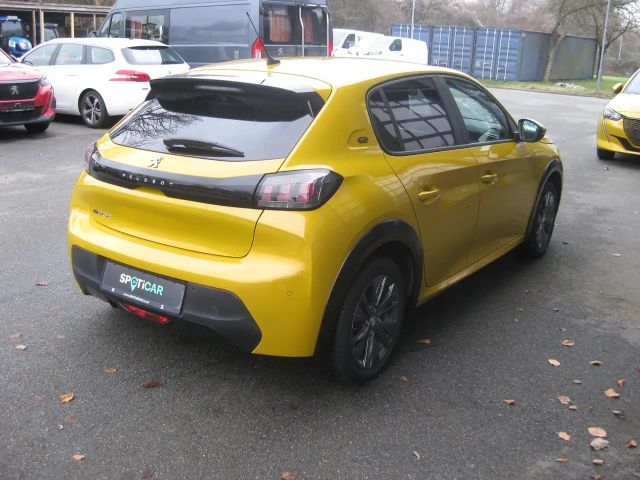Peugeot E-208 Active Pack