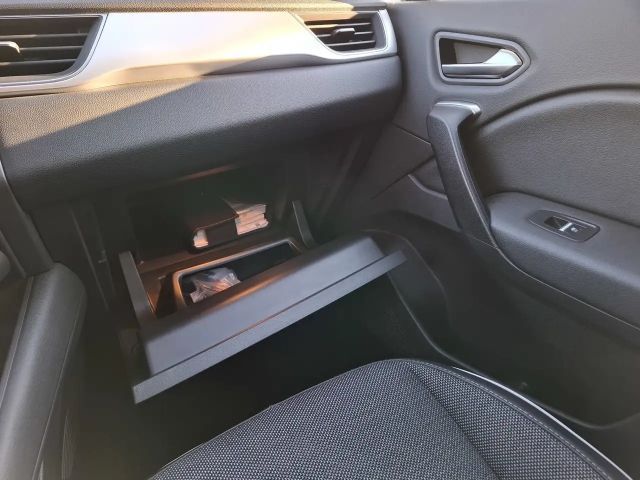 Renault Captur E-Tech Intens