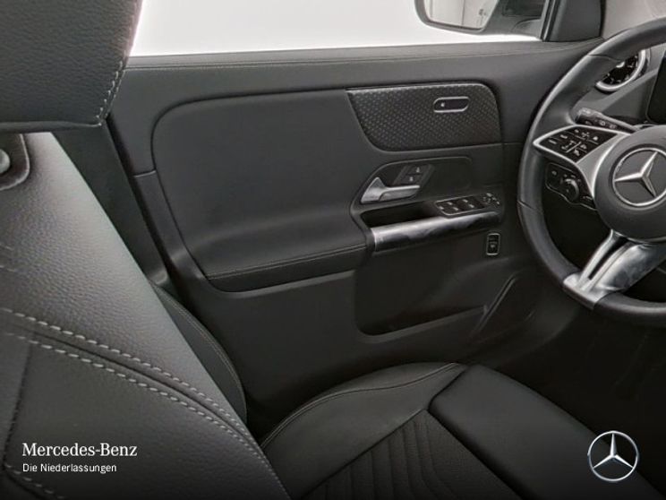 Mercedes-Benz GLA 180 Progressive