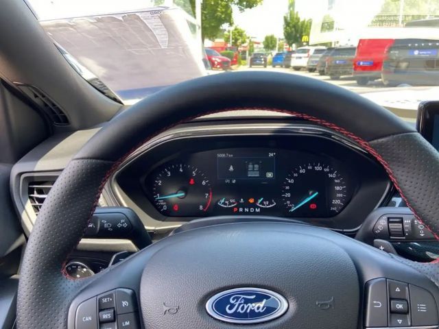 Ford Focus ST Line Wagon