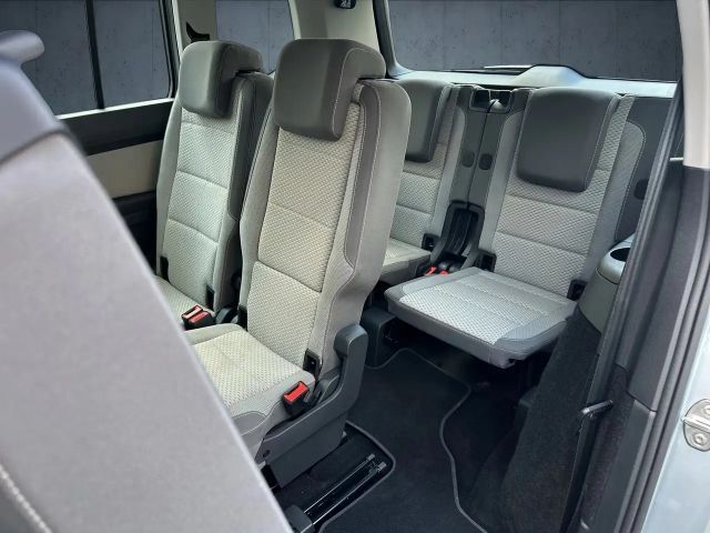 Volkswagen Touran 1.5 TSI Comfortline