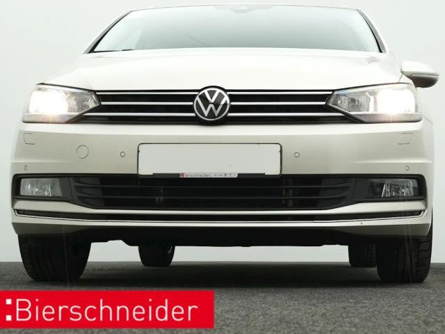 Volkswagen Touran 1.5 TSI DSG Move