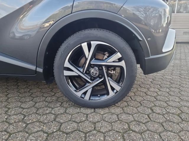 Toyota C-HR Hybride Team D