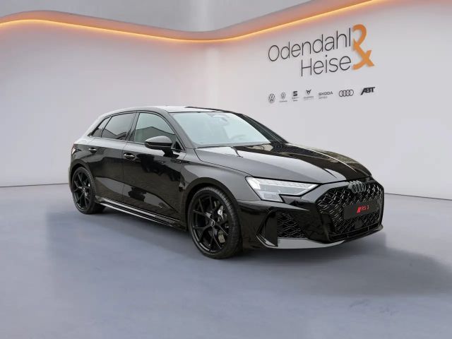 Audi RS3 S-Tronic Sedan Sportback