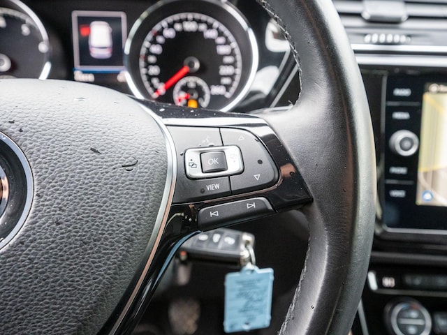 Volkswagen Touran 1.5 TSI Highline