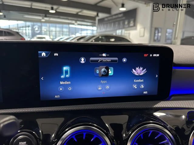 Mercedes-Benz A 250 4MATIC AMG Line