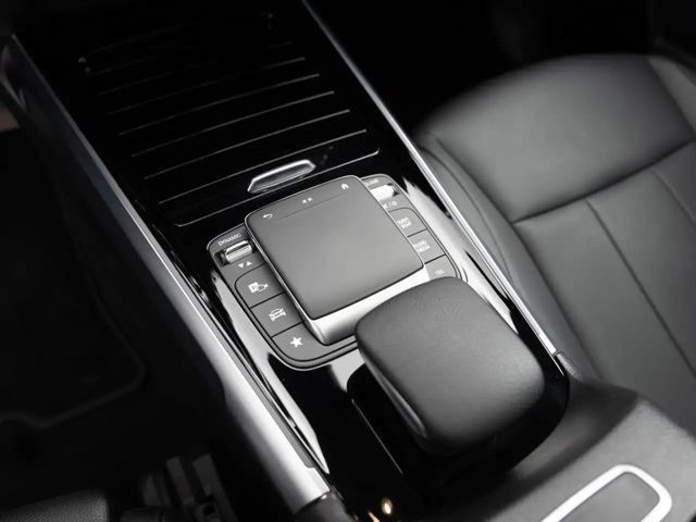 Mercedes-Benz EQB 300 4MATIC Progressive