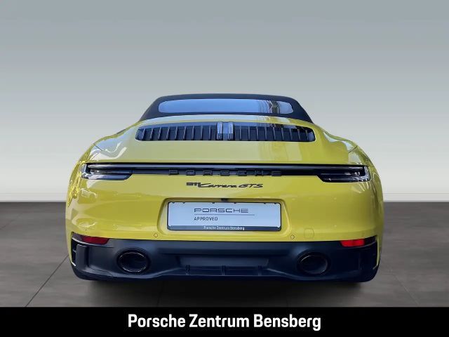 Porsche 992 Cabrio Carrera GTS