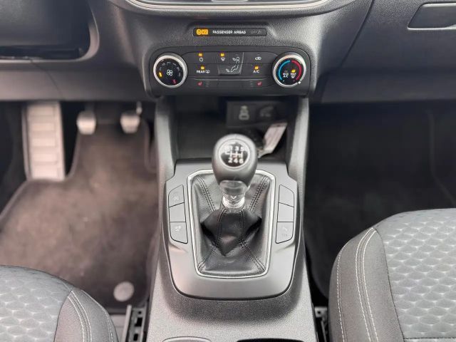 Ford Kuga Cool & Connect