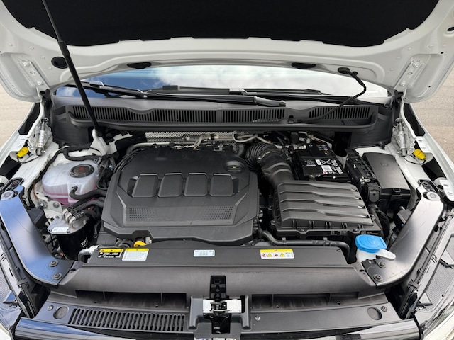 Volkswagen Touran DSG IQ.Drive