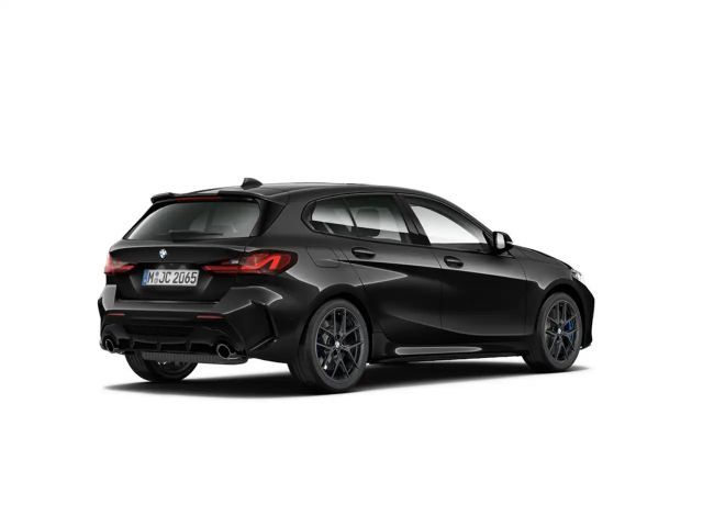 BMW 135 Sedan xDrive