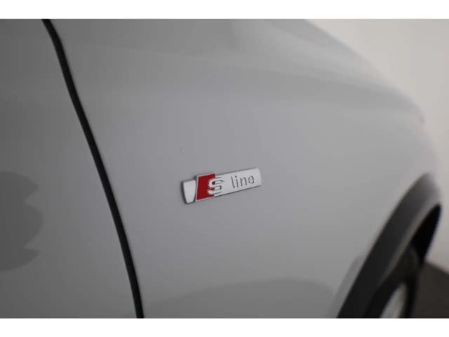 Audi Q6 e-tron S-Line