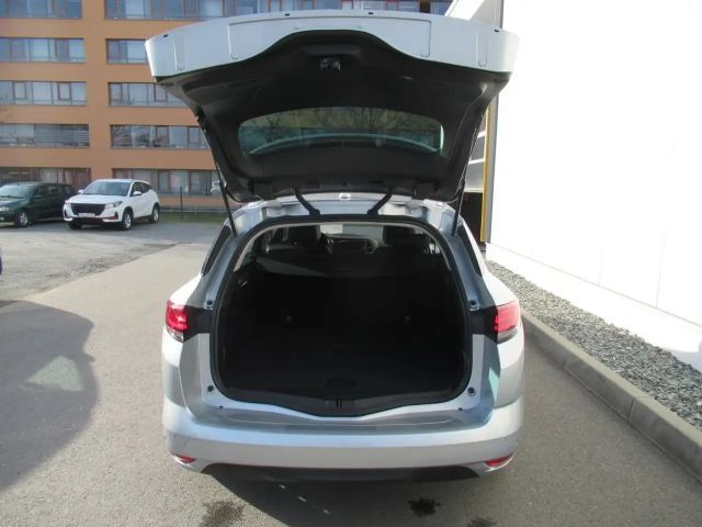 Renault Megane Combi TCe 140 Techno