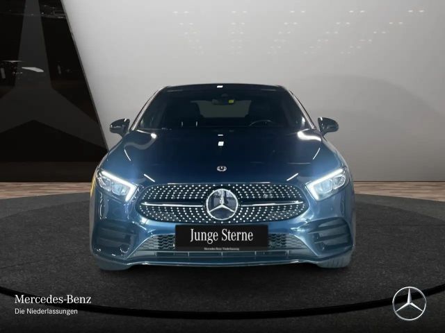 Mercedes-Benz A 250 A 250 e AMG Line