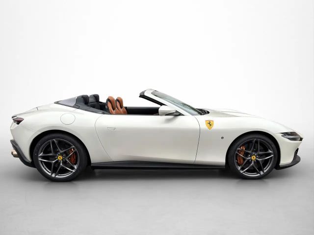 Ferrari Roma Spider