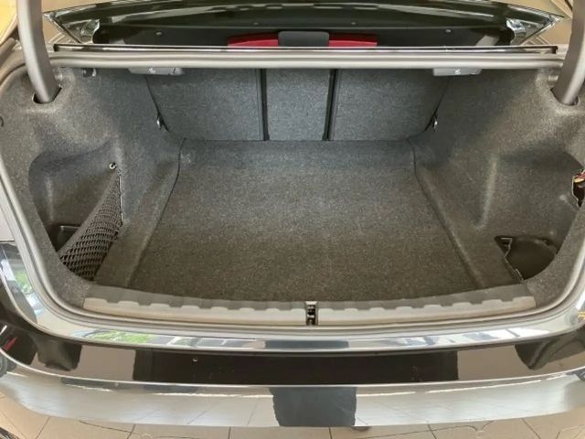 BMW 320 320d Sedan xDrive