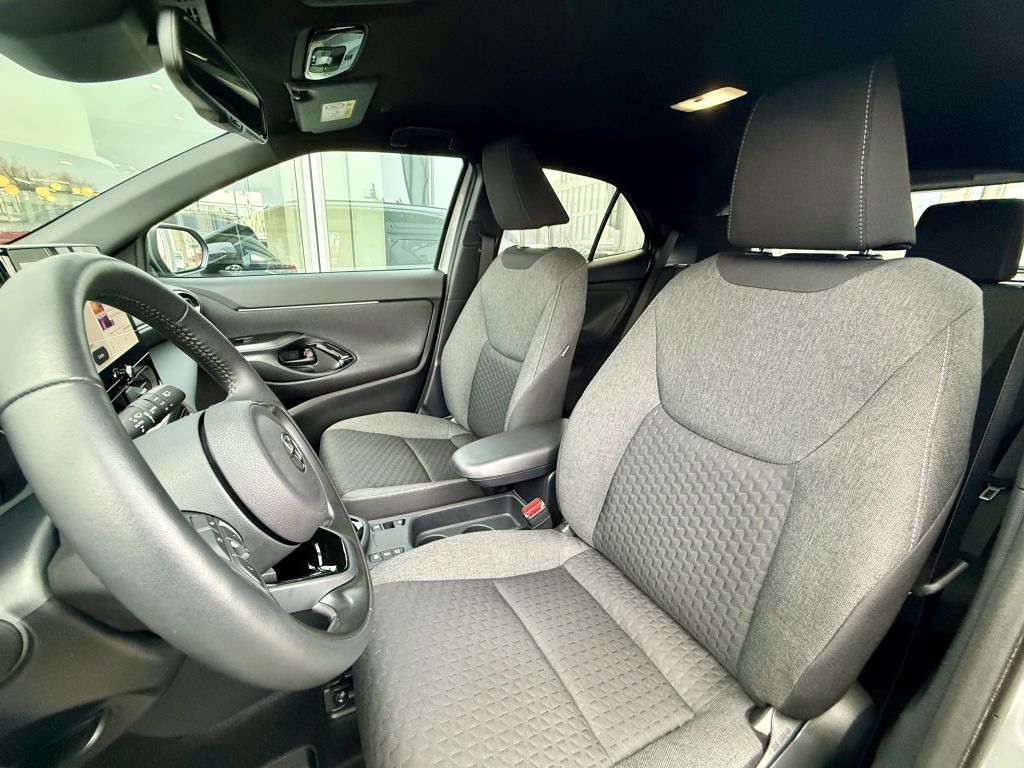 Toyota Yaris Cross 4x2 5-deurs Plus