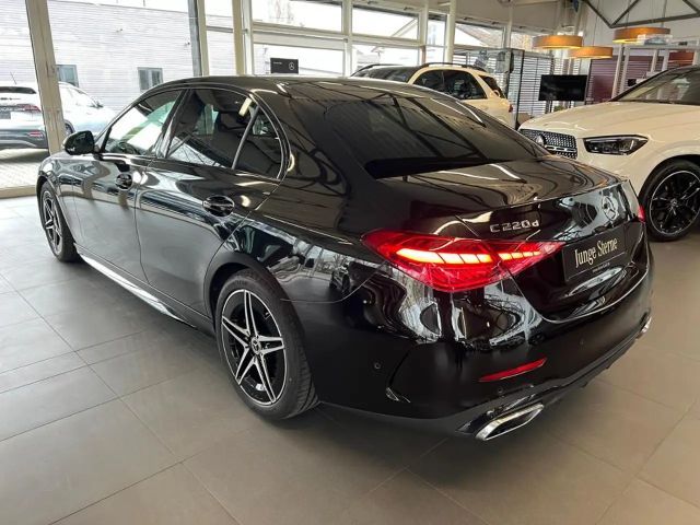 Mercedes-Benz C 220 AMG Line C 220 d Sedan