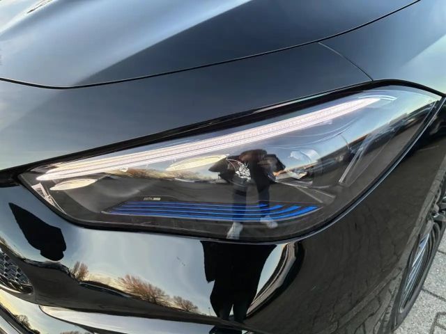 Mercedes-Benz CLE 300 4MATIC AMG Line