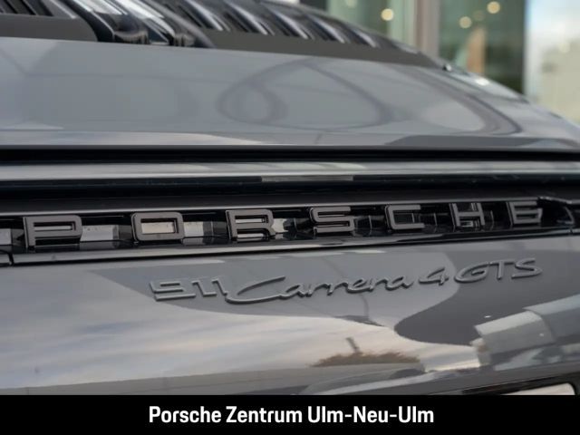 Porsche 992 4 Cabrio Carrera GTS