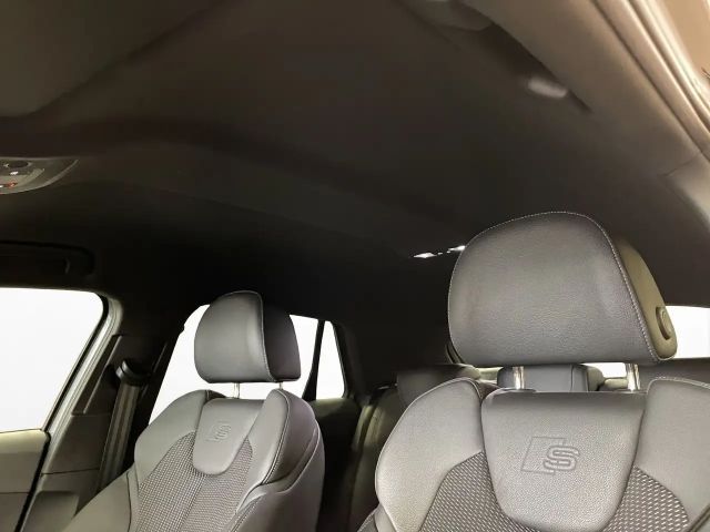 Audi Q2 35 TFSI S-Line