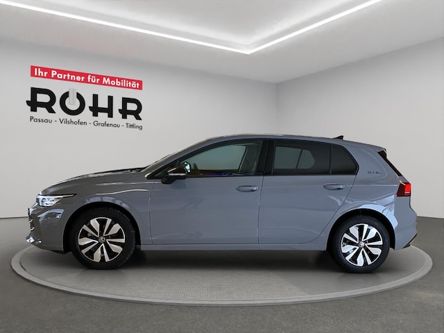 Volkswagen Golf 1.5 TSI BMT Golf VIII