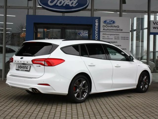 Ford Focus ST Line Wagon