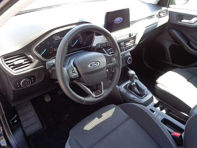 Ford Focus Traveller 1,5 EcoBlue *LED *NAVI
