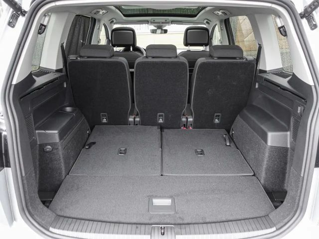 Volkswagen Touran 1.5 TSI Comfortline