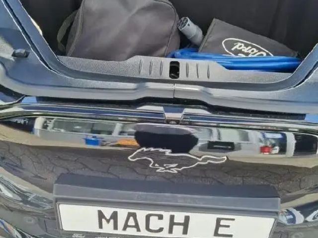 Ford Mustang Mach-E AWD