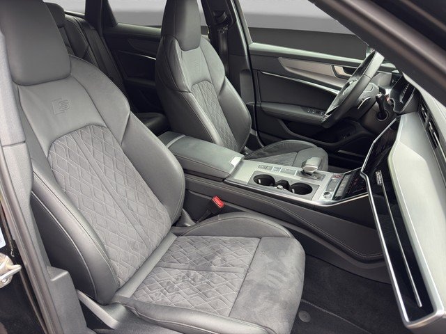 Audi S6 Avant Quattro