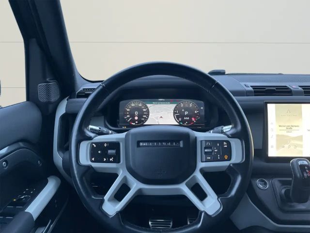 Land Rover Defender 110 D300 SE