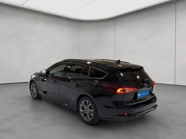 Ford Focus ST Line Wagon