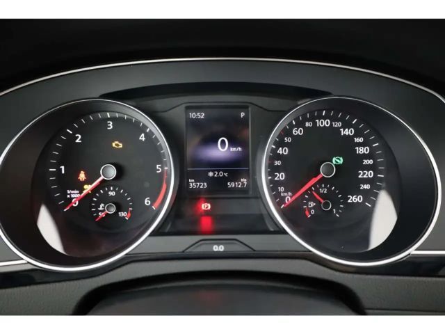 Volkswagen Passat 2.0 TDI Business DSG Variant