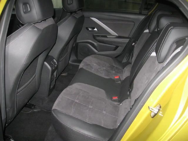 Opel Astra Hybrid Innovation Ultimate