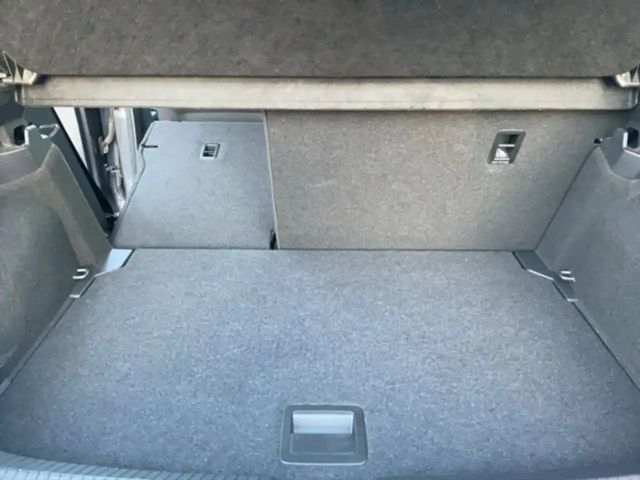 Volkswagen Polo 1.0 TSI DSG Style