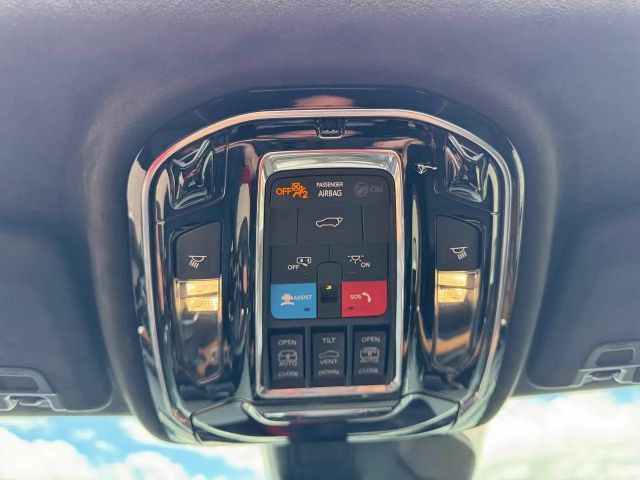Jeep Grand Cherokee Summit