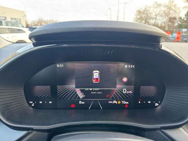 Skoda Fabia Fabia 1.0 MPI Essence+LED+USB+PDC