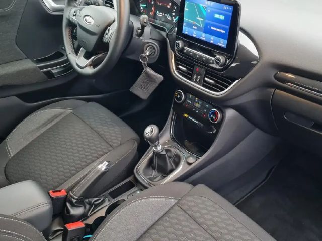 Ford Puma EcoBoost Titanium