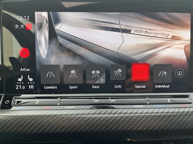 Volkswagen Golf IQ.Drive