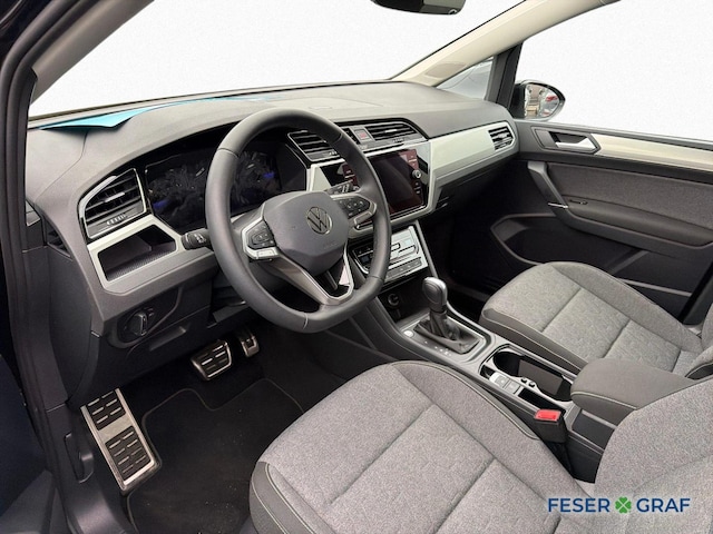 Volkswagen Touran 1.5 TSI DSG IQ.Drive Move