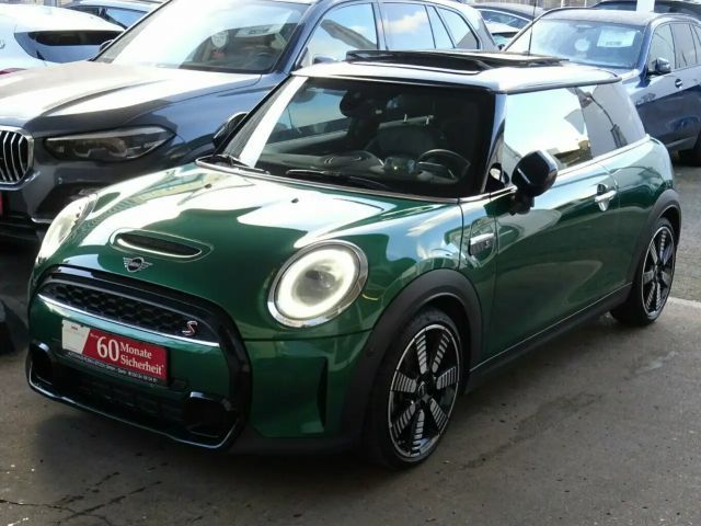 MINI Cooper S Classic Trim Autom,Leder,Kamera,Panor