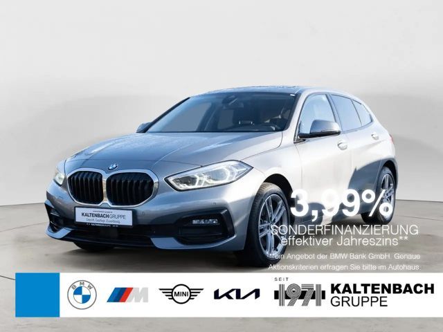 BMW 118 118i Sedan Sport Line