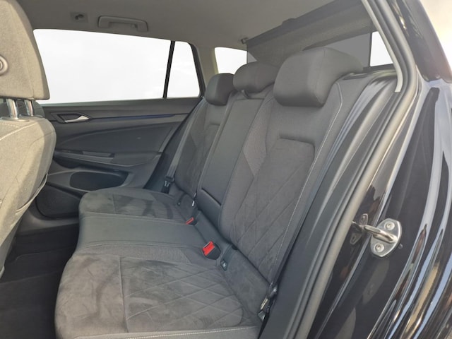 Volkswagen Golf 1.5 eTSI DSG Golf VIII Variant