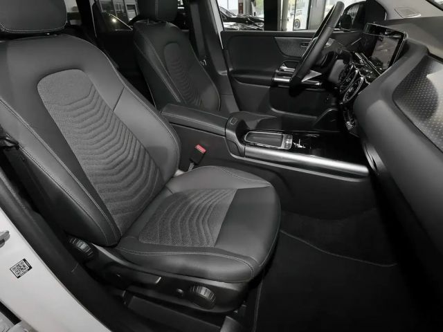 Mercedes-Benz B 200 AHK+PANO+STANDHEIZ+DISTRONIC+360°+18"+HIFI