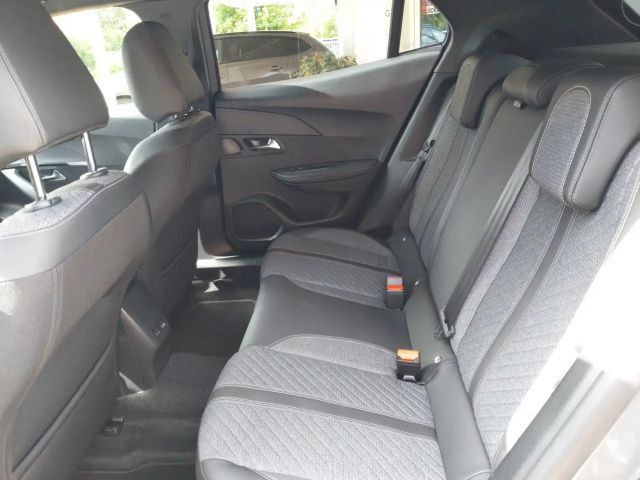 Peugeot 2008 Allure Pack EAT8