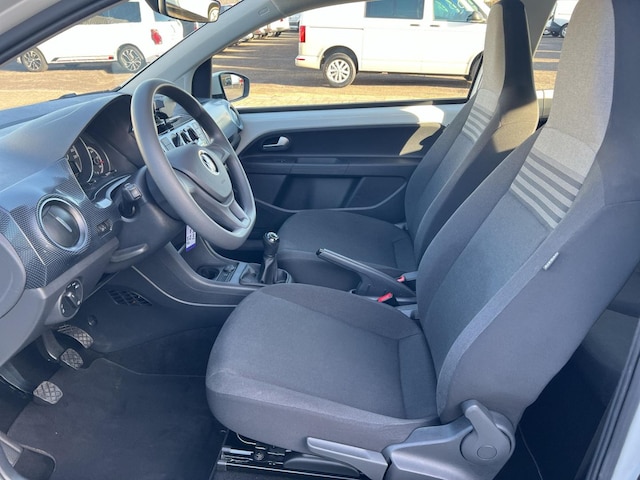 Volkswagen up! Move Move up!