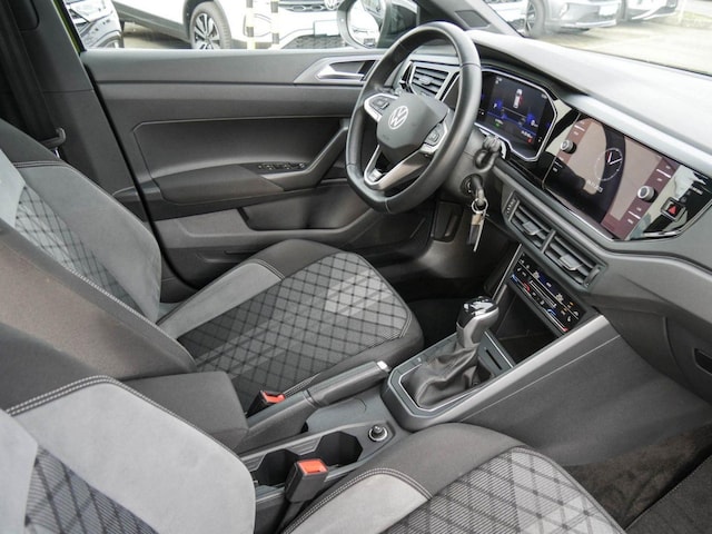 Volkswagen Taigo 1.0 TSI DSG R-Line