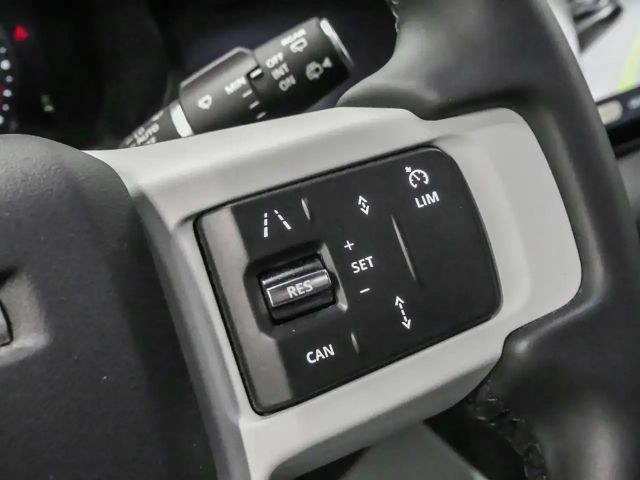 Land Rover Defender 110 Dynamic P400 SE